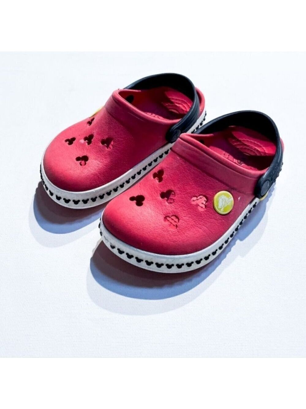 CROCS | Disney Mickey Mouse Shoes classic red kids sz 8 9